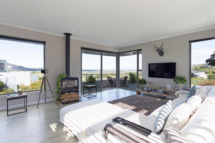 To Let 4 Bedroom Property for Rent in Chapman